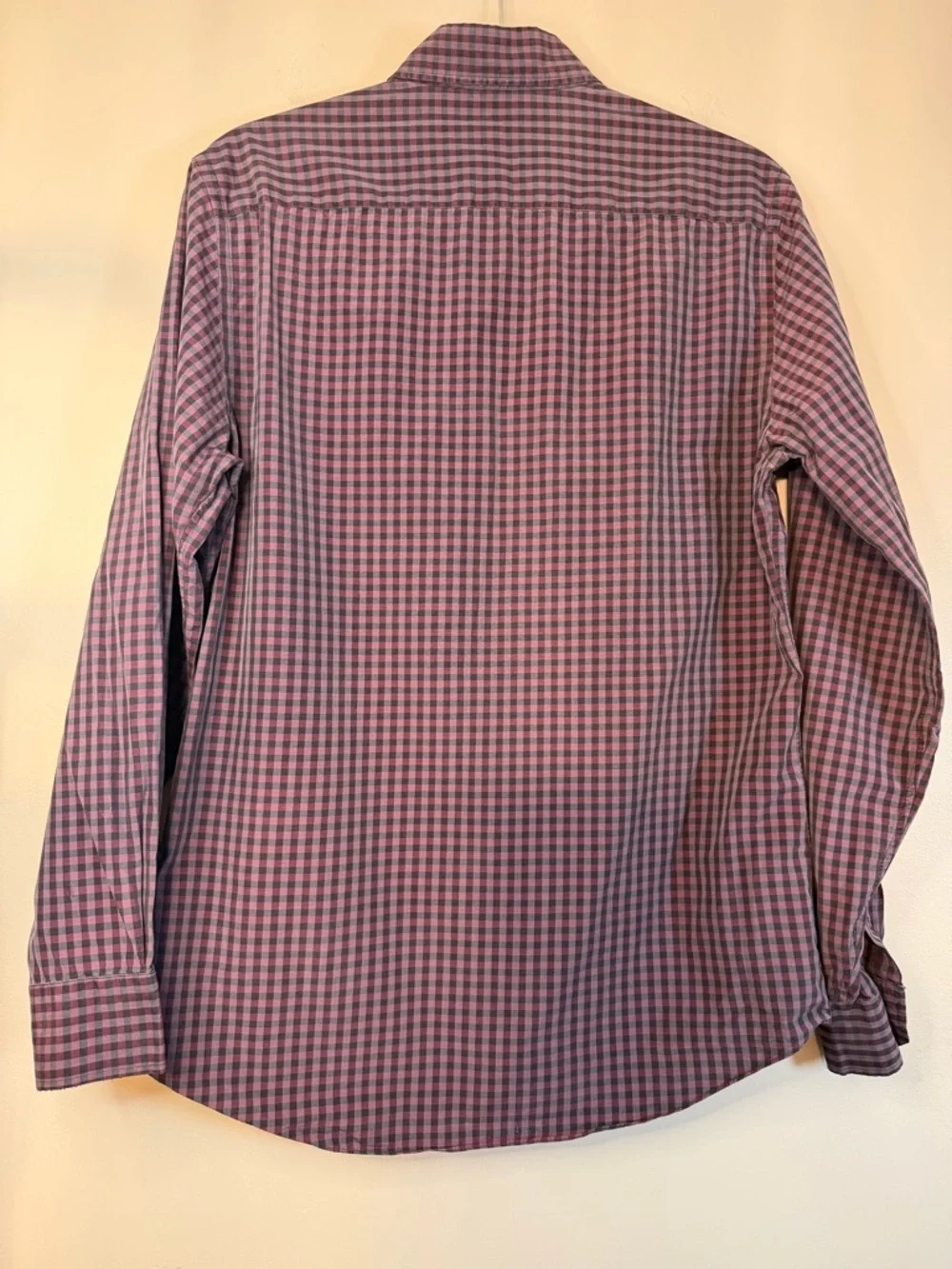 SGD- Casual Button-Down Check Shirt in Burgundy and Blue -